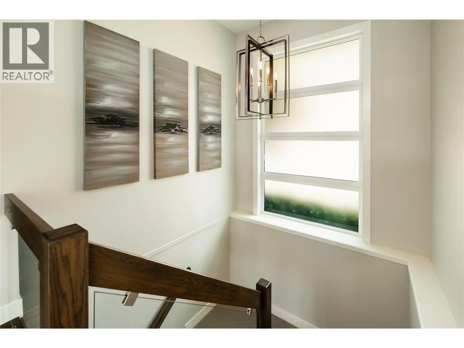 3320 Acacia Lane. Kelowna, British Columbia