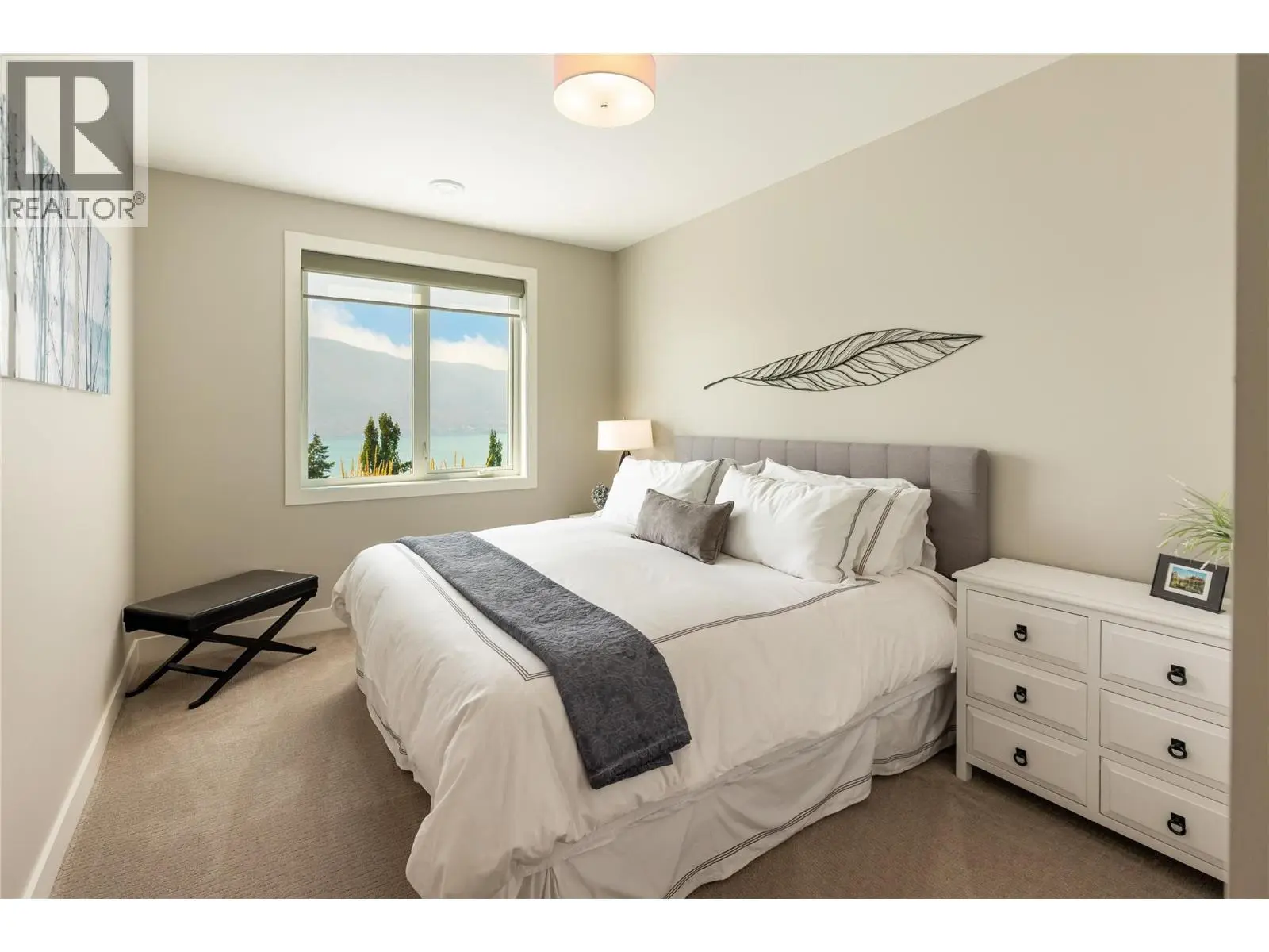 3320 Acacia Lane. Kelowna, British Columbia