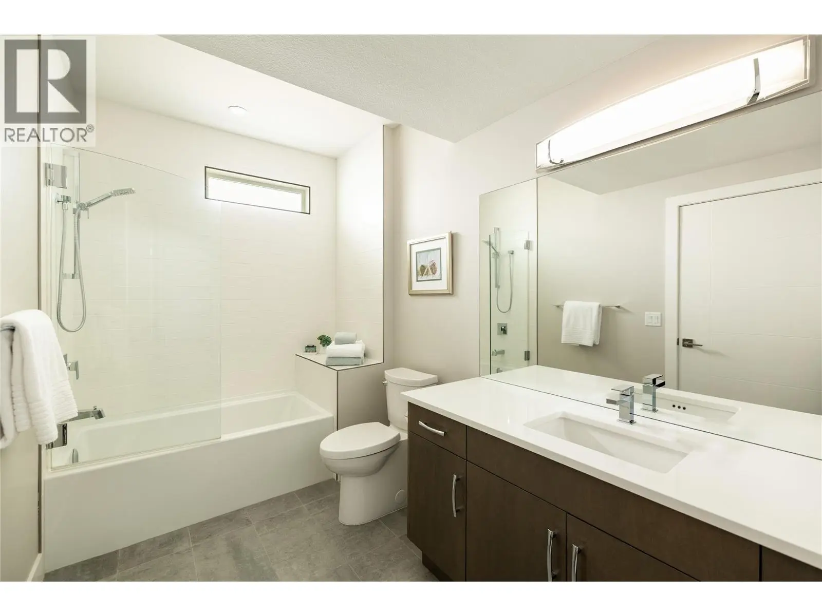 3320 Acacia Lane. Kelowna, British Columbia