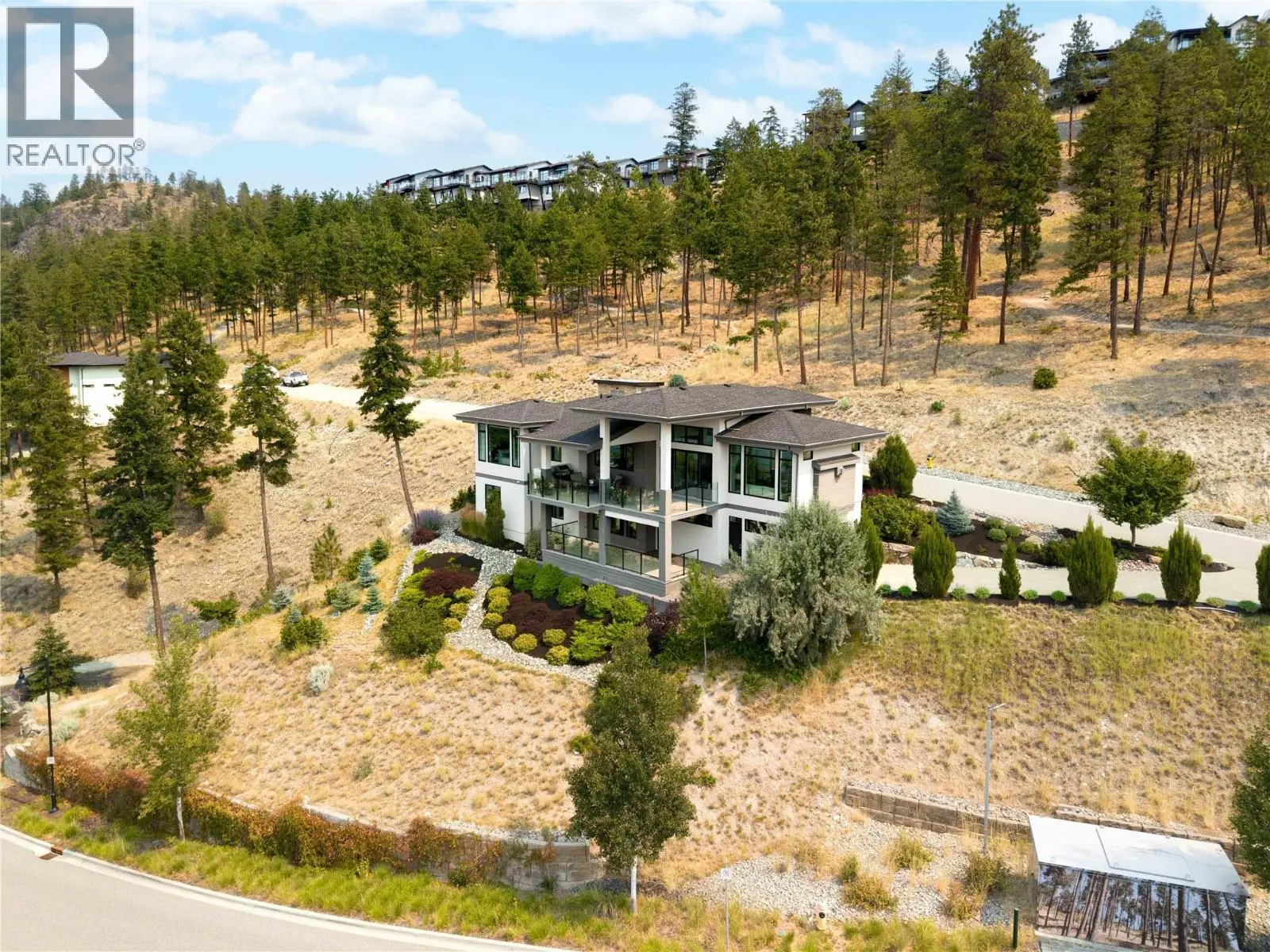 3320 Acacia Lane. Kelowna, British Columbia