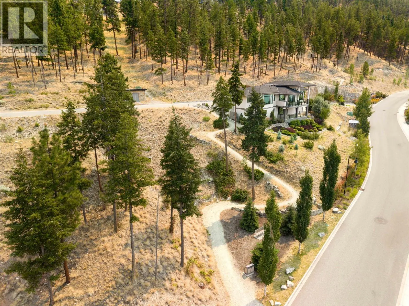 3320 Acacia Lane. Kelowna, British Columbia