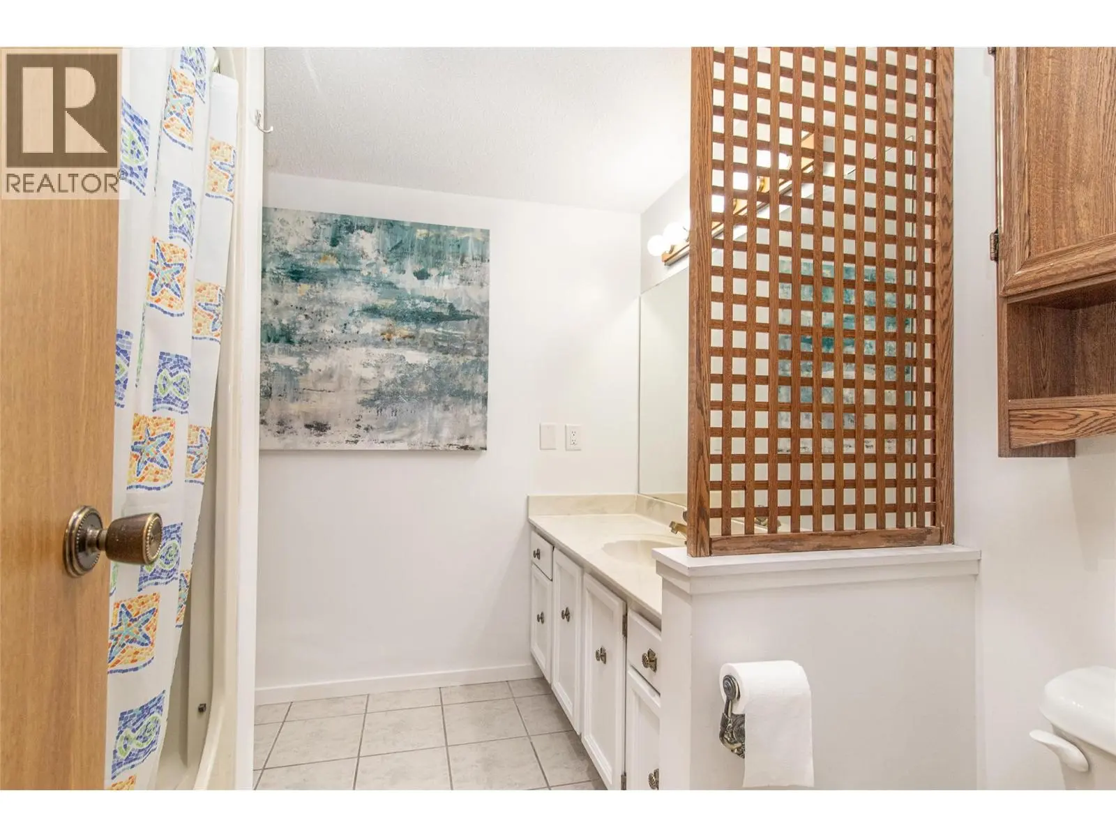 1075 Bernard Avenue Unit# 303. Kelowna, British Columbia
