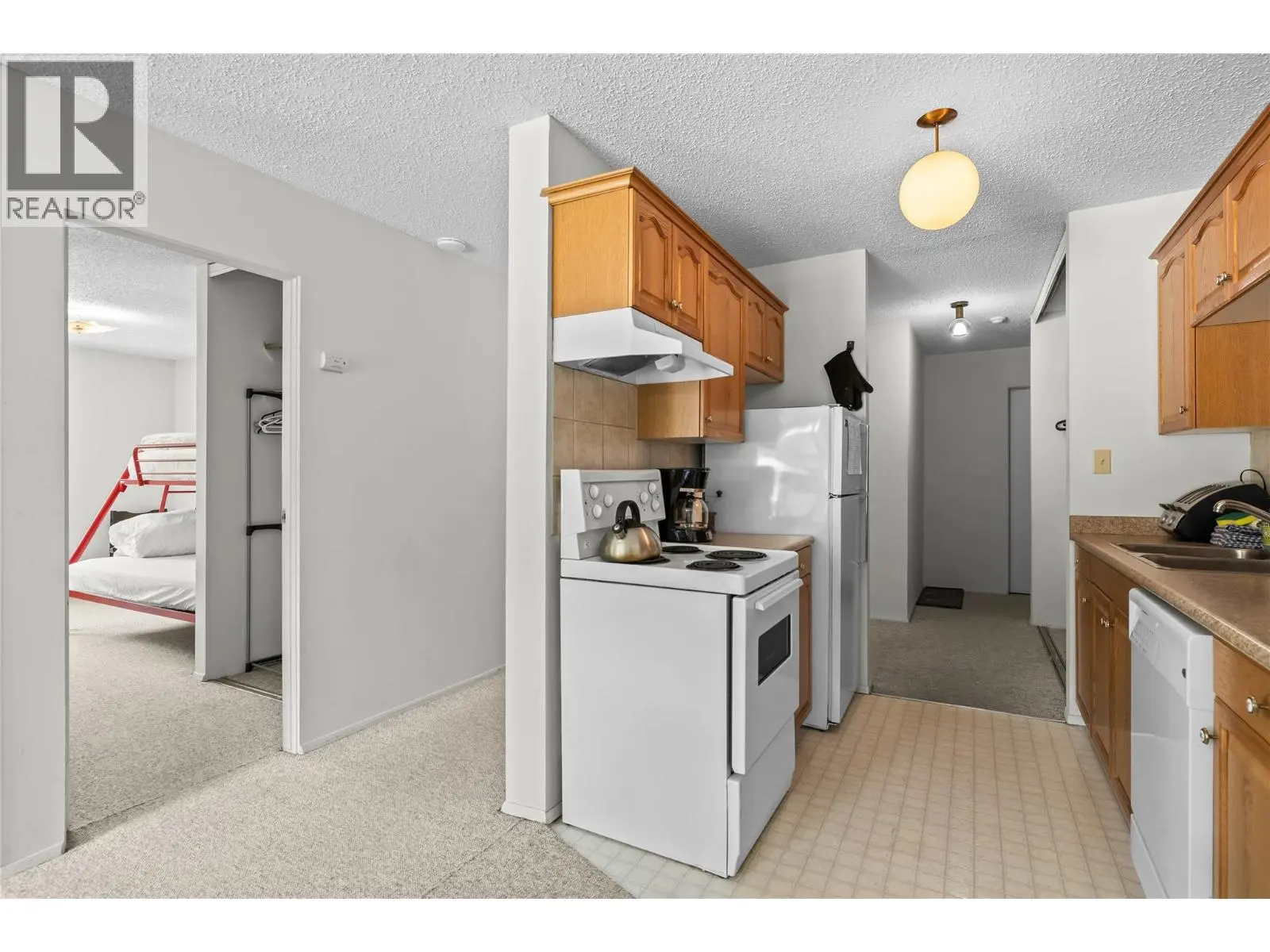 6430 Whiskey Jack Road Unit# 302. Big White, British Columbia