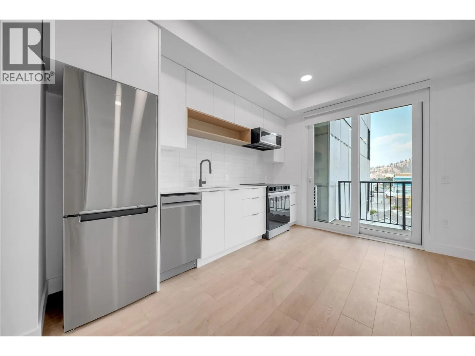 620 Coronation Avenue Unit# 409. Kelowna, British Columbia