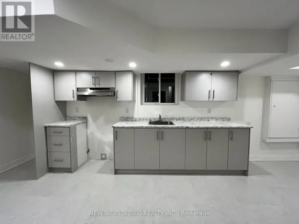 Bsmt - 4718 Centretown Way, Mississauga (Hurontario)