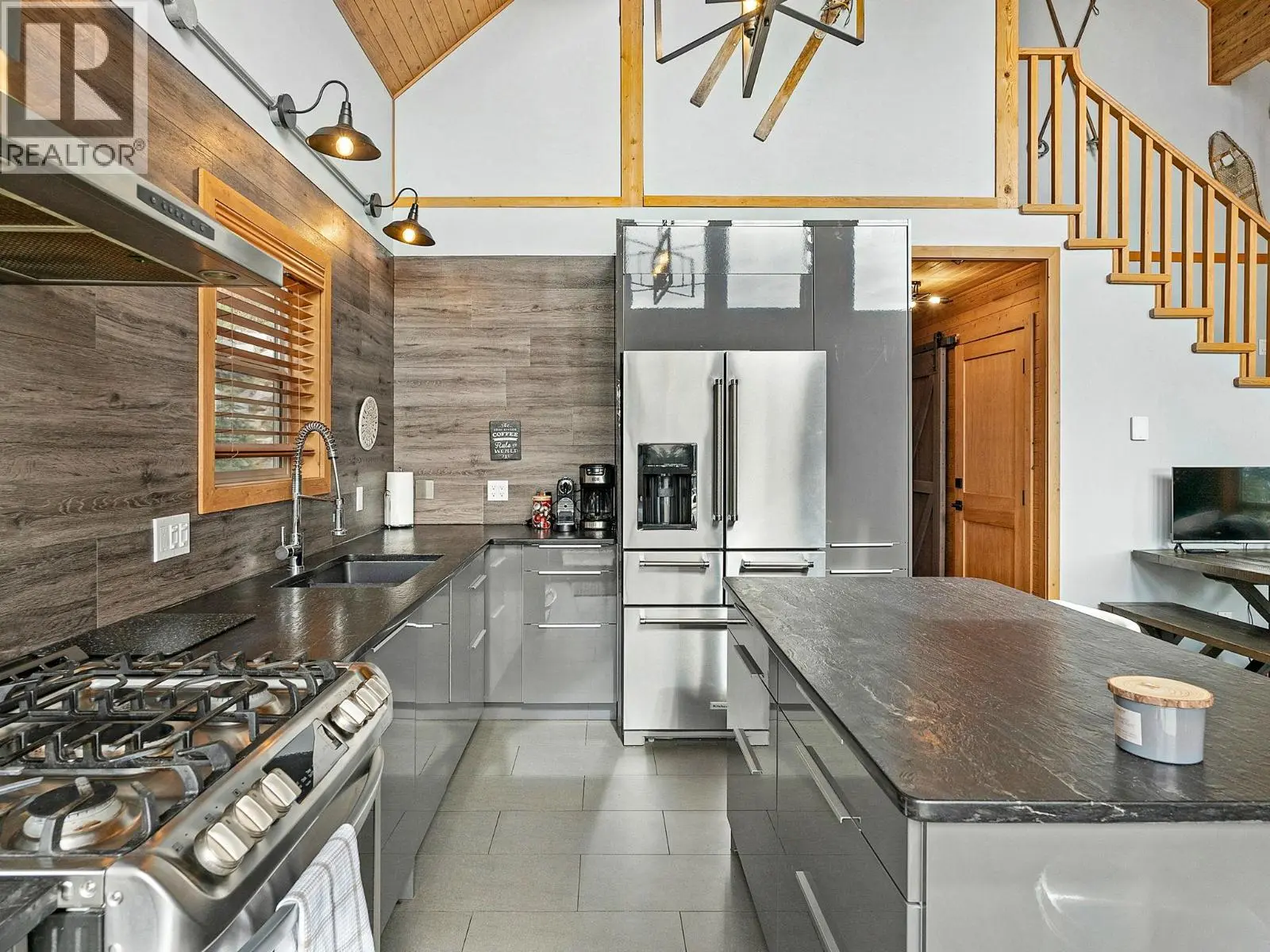 4833 Snow Pines Road. Big White, British Columbia