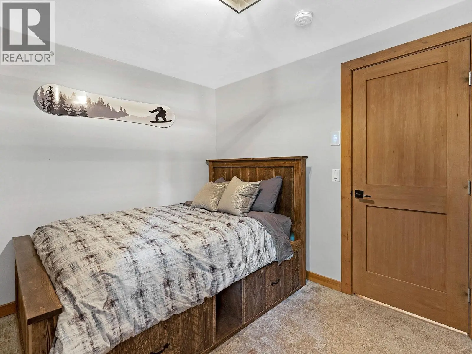 4833 Snow Pines Road. Big White, British Columbia