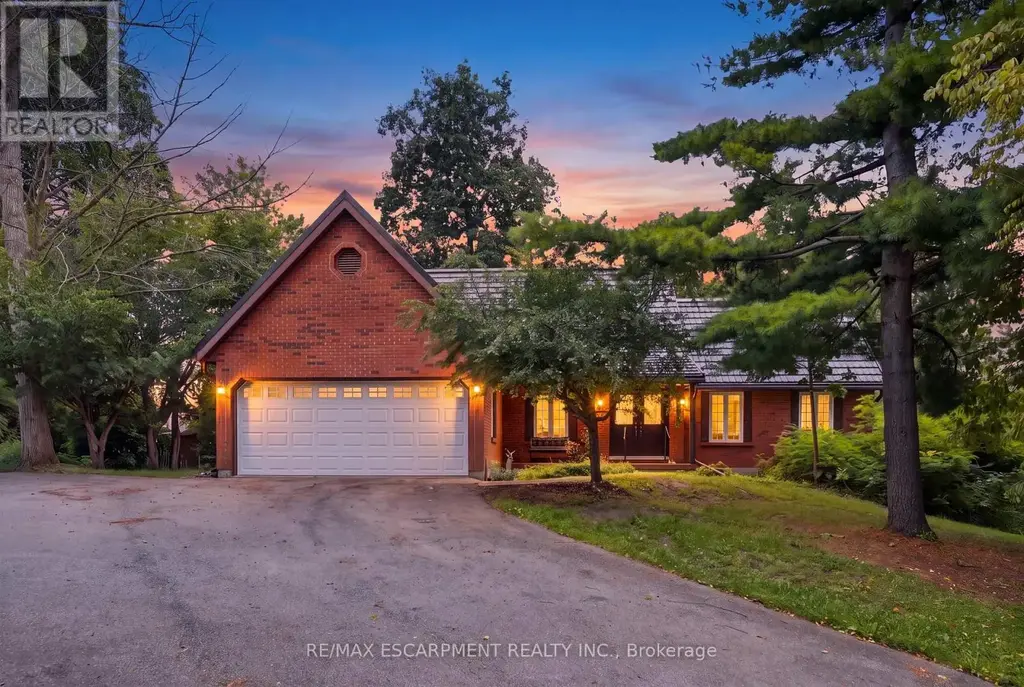 2210 1 Sideroad, Burlington (Orchard)