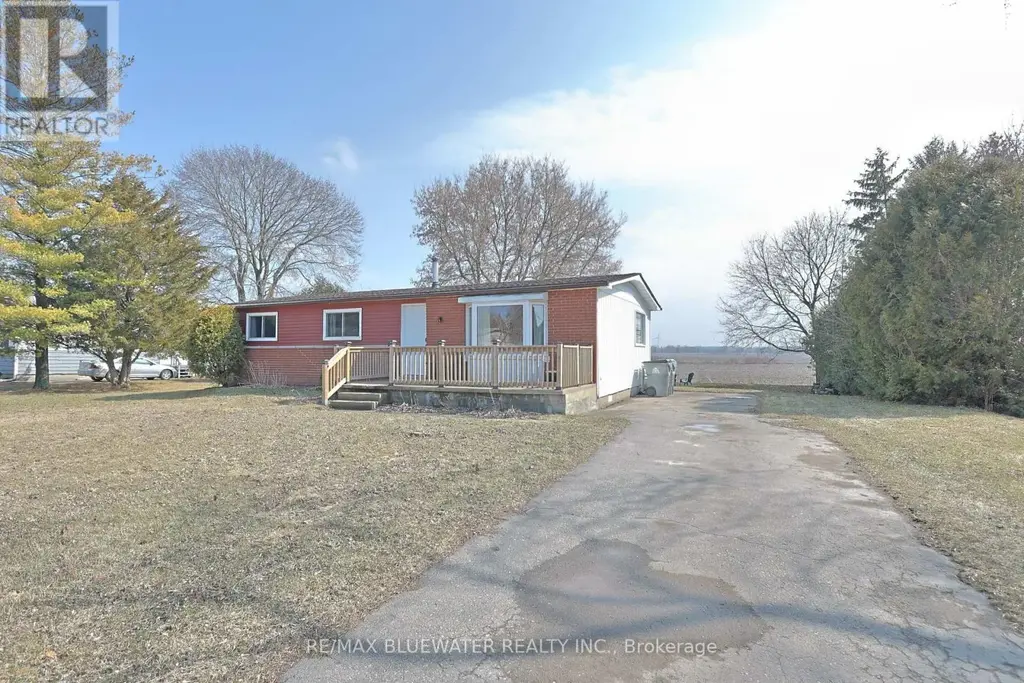 9897 Eric Street, Lambton Shores