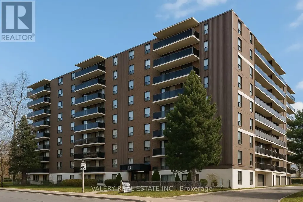 304 - 35 Confederation Drive, Toronto (Woburn)