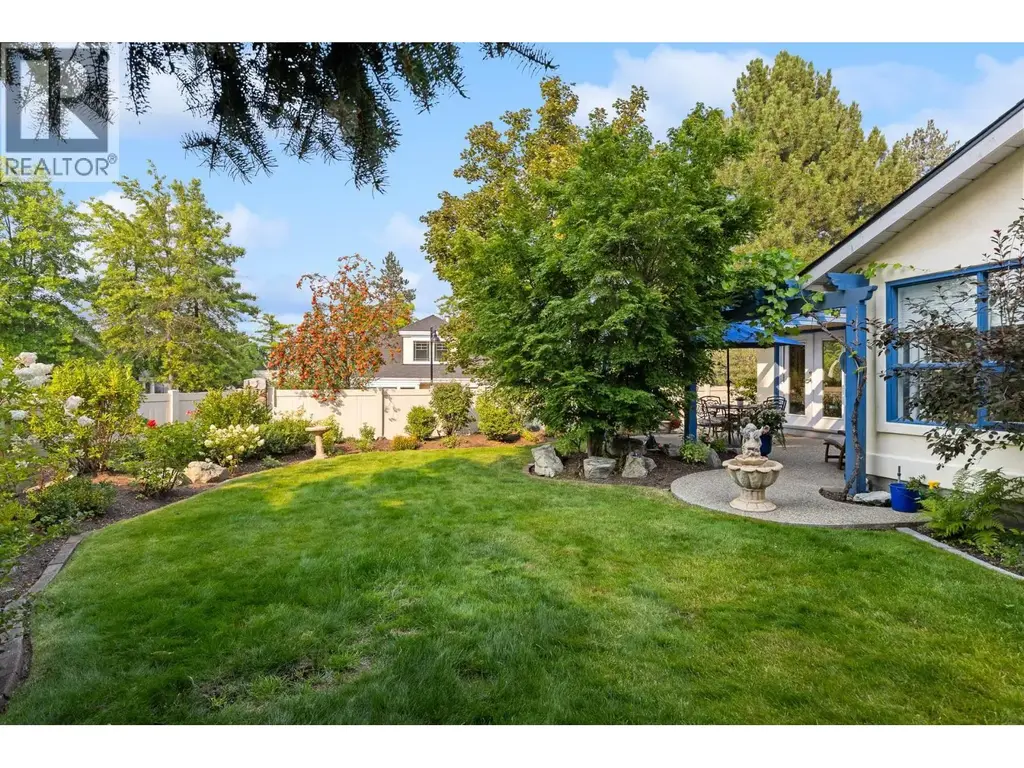 4000 Gallaghers Terrace, Kelowna
