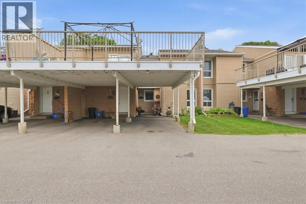 65 Glamis Road Unit# 8, Cambridge