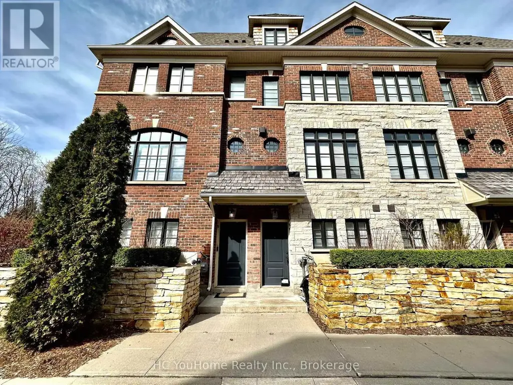 2097 Queensborough Gate, Mississauga (Central Erin Mills)