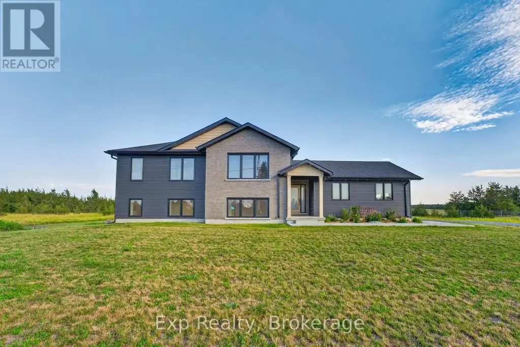3300 County Road 2 Road, Prince Edward County (Ameliasburg Ward)