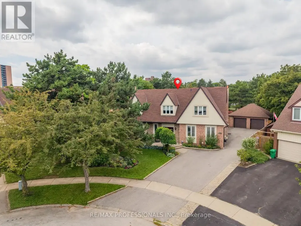 2604 Barrisdale Court, Mississauga (Meadowvale)