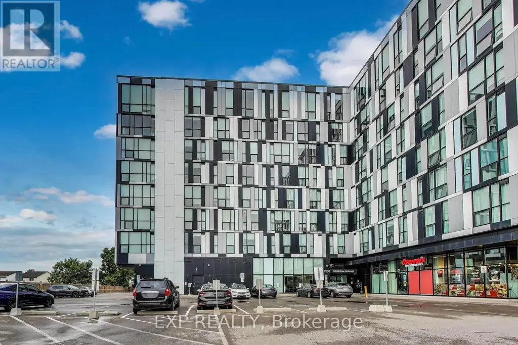 739 - 1900 Simcoe Street N, Oshawa (Samac)