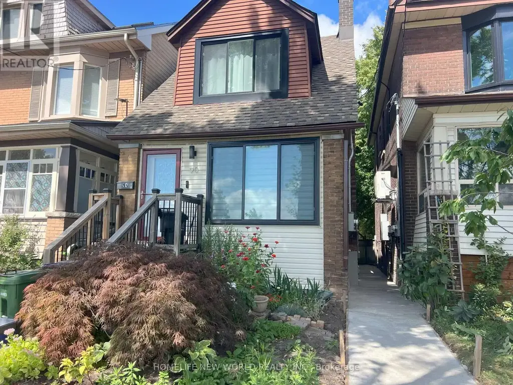 Lower - 90 Oakvale Avenue, Toronto (Greenwood-Coxwell)