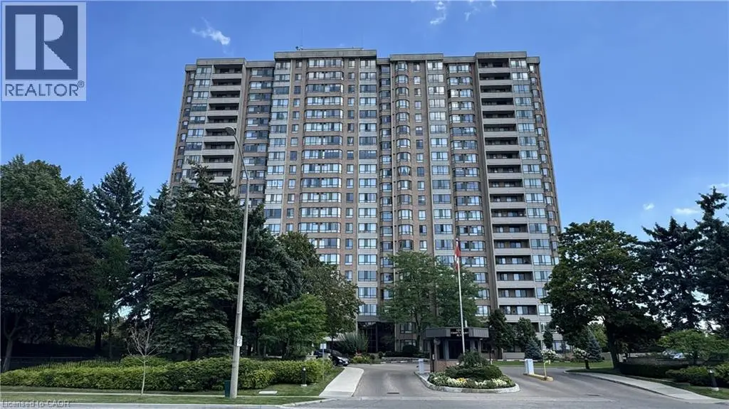 100 County Court Unit# 707, Brampton