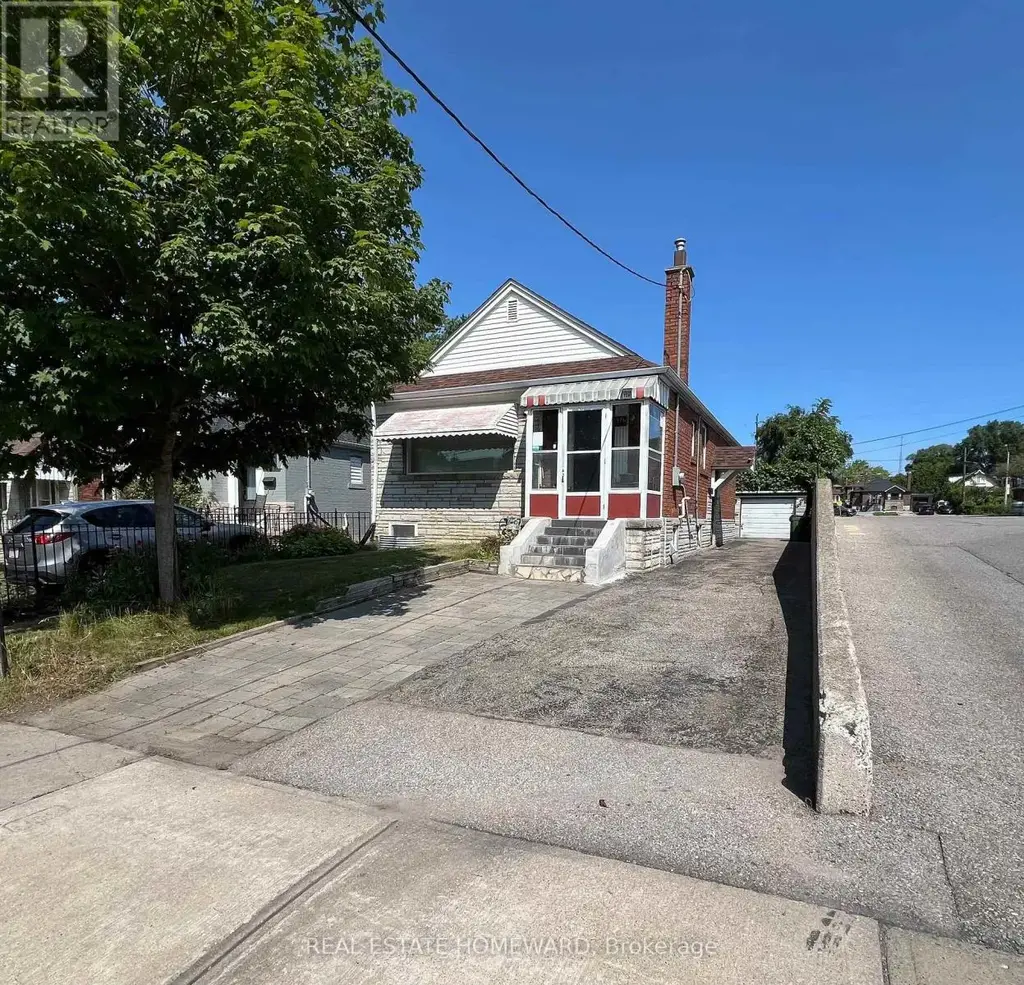 Main - 124 Glencrest Boulevard, Toronto (O'Connor-Parkview)
