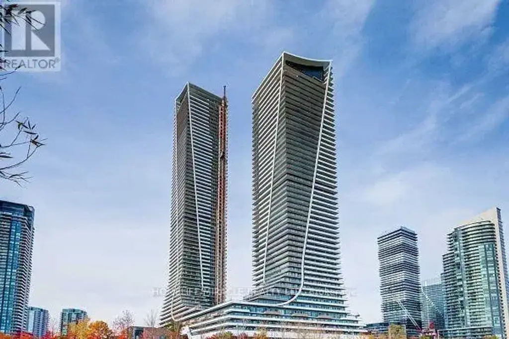 1013 - 30 Shore Breeze Drive, Toronto (Mimico)