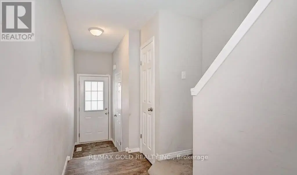 35 - 50 Pinnacle Drive, Kitchener