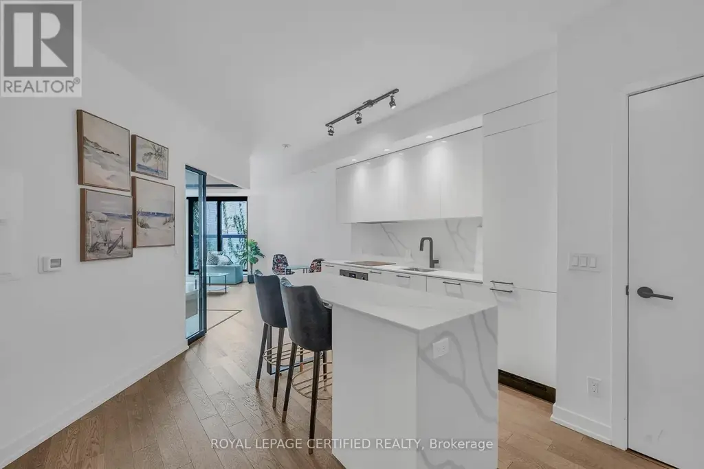 411 - 200 Sudbury Street, Toronto (Little Portugal)