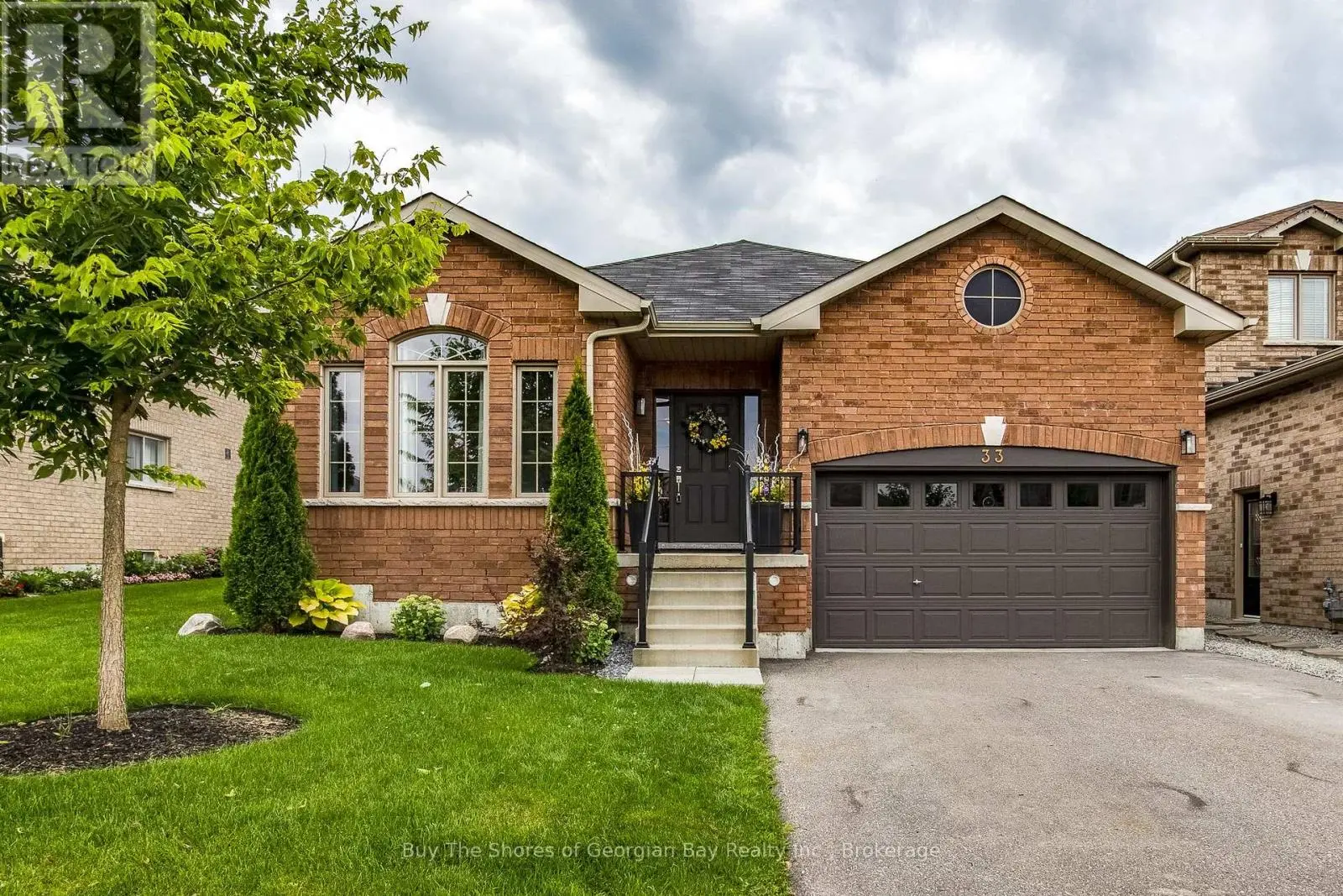 33 Beausoleil Drive, Penetanguishene