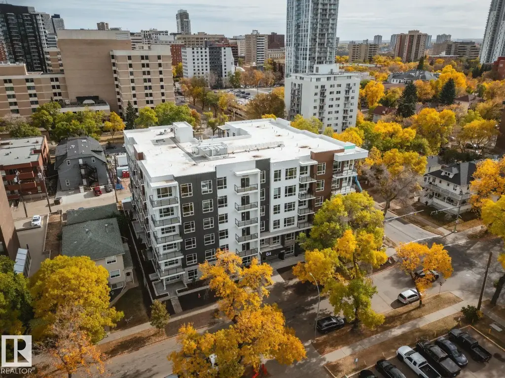 10015 113 St Nw, Edmonton