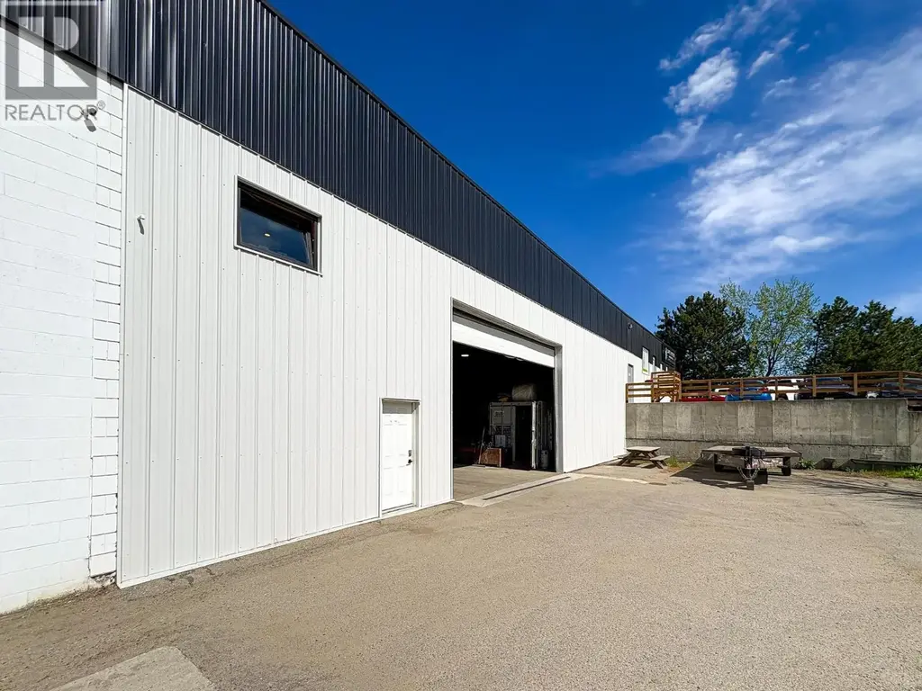 1935 11 Avenue Unit# 6, Vernon