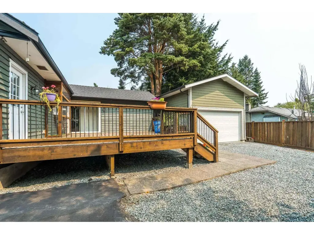 8364 Cade Barr Street, Mission