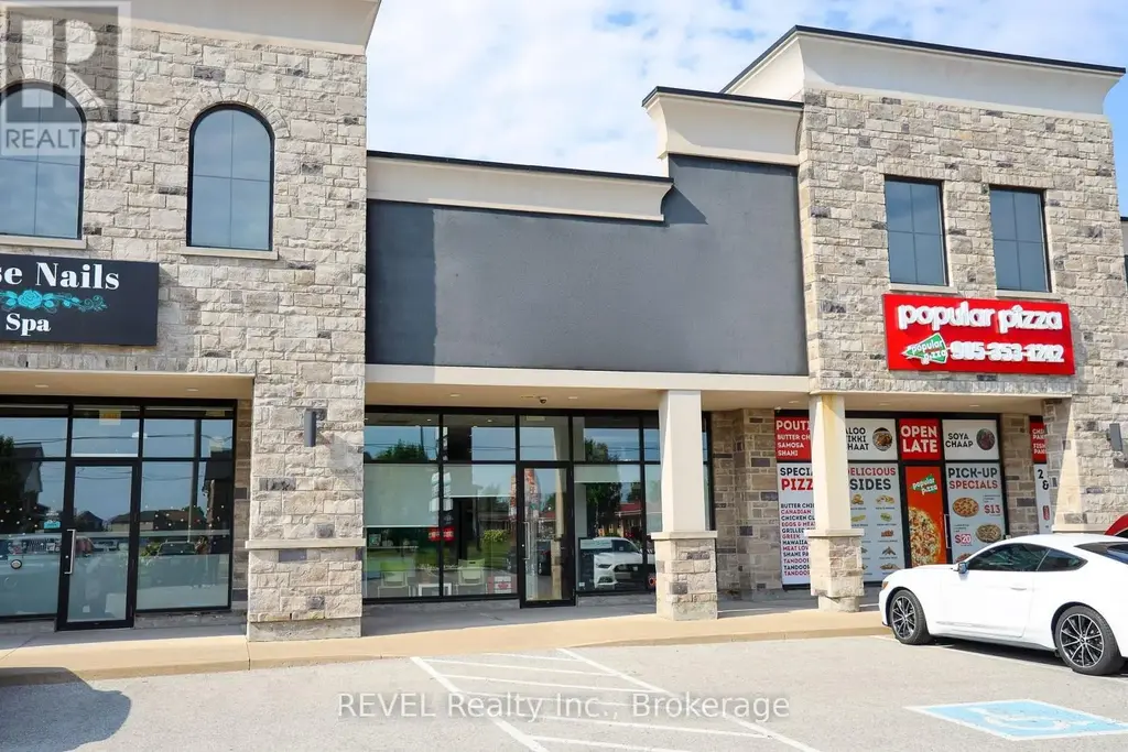 5 - 8685 Lundys Lane, Niagara Falls (Ascot)