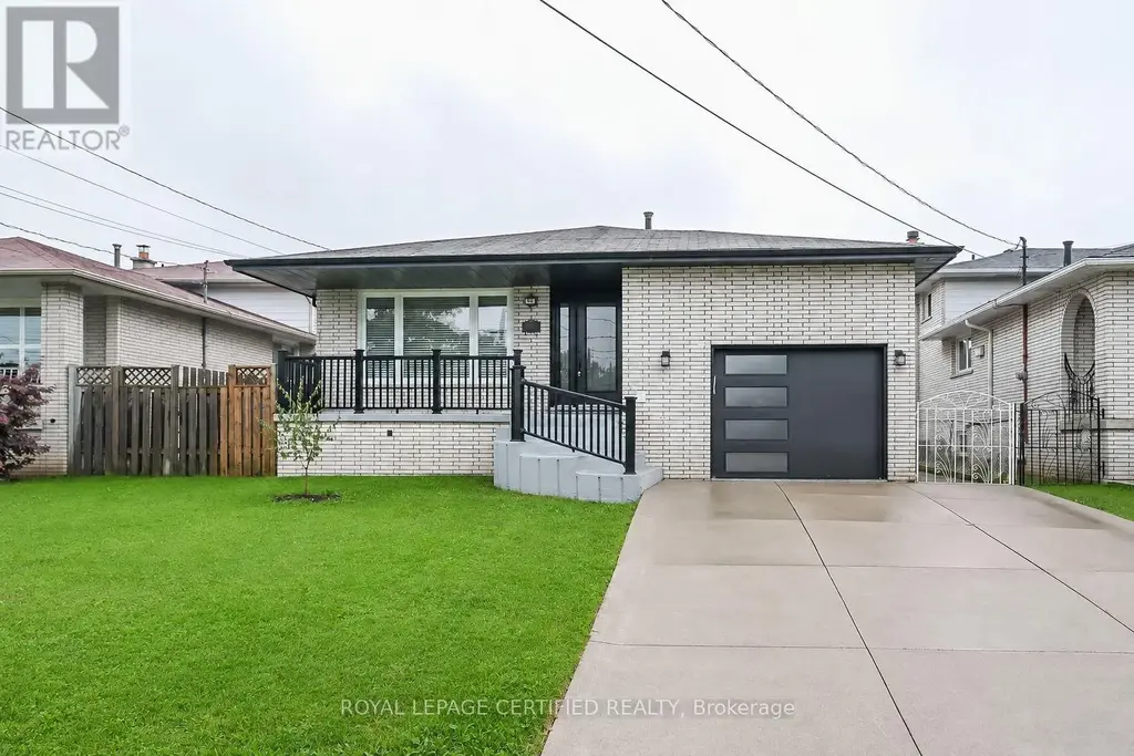 Bsmt - 40 Honeywell Drive, Hamilton (Riverdale)