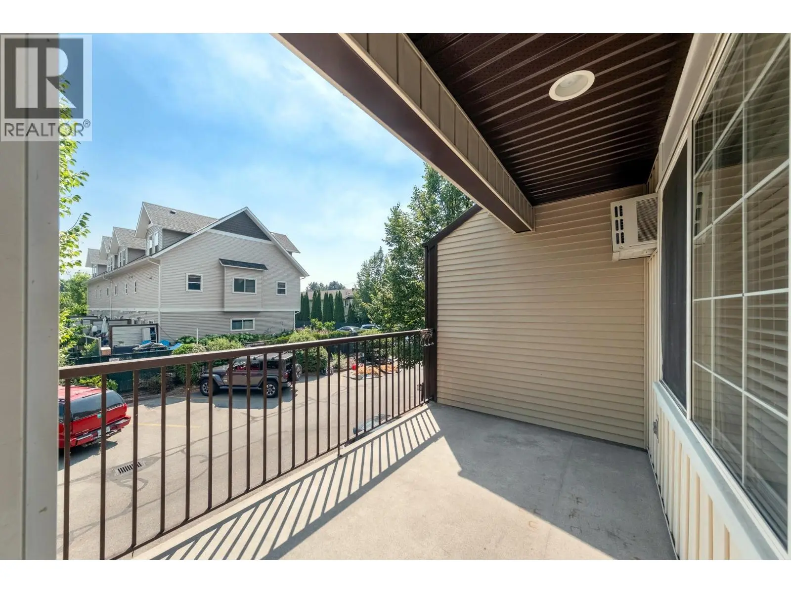 124 Mills Road Unit# 21. Kelowna, British Columbia