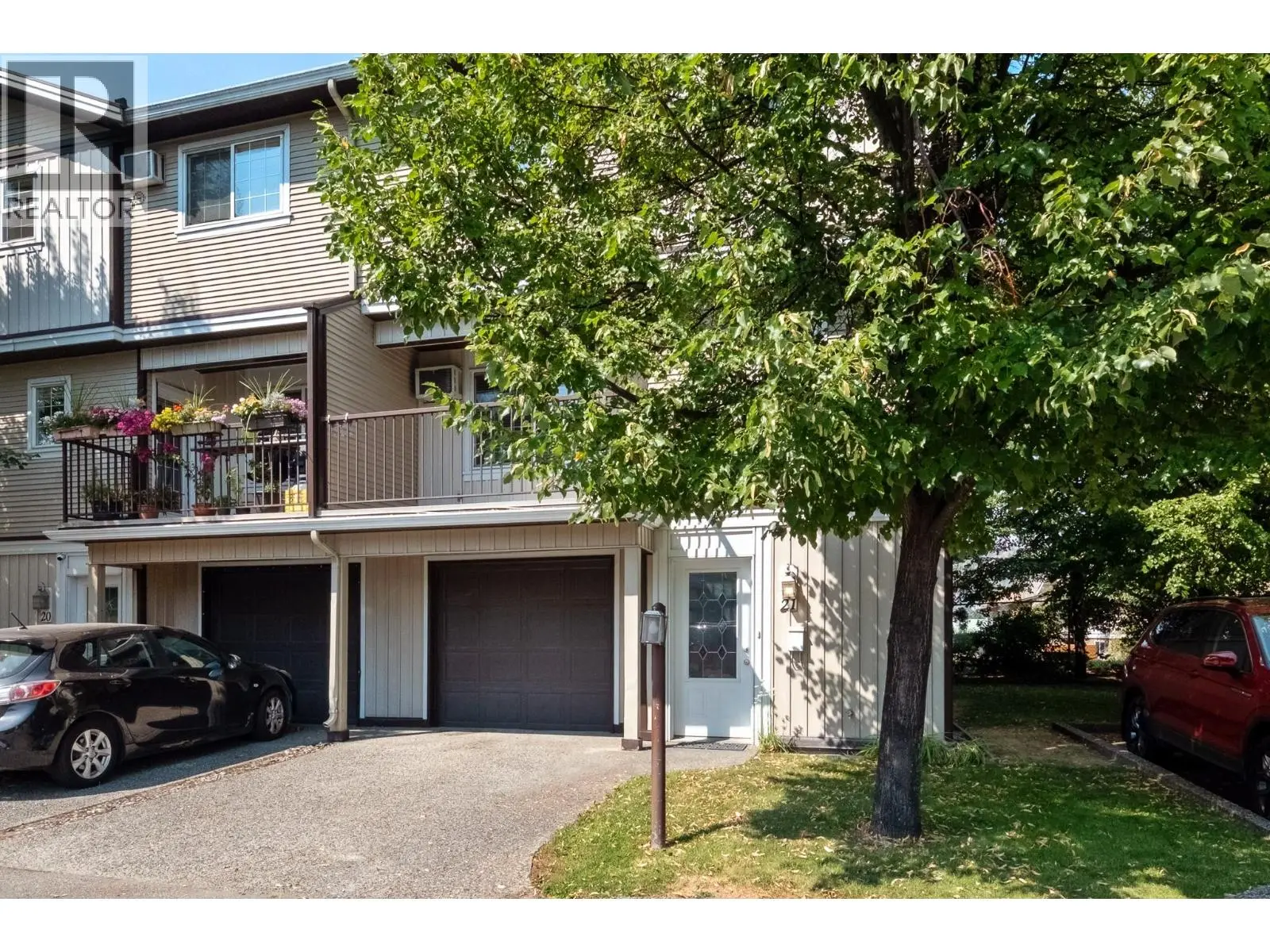124 Mills Road Unit# 21. Kelowna, British Columbia
