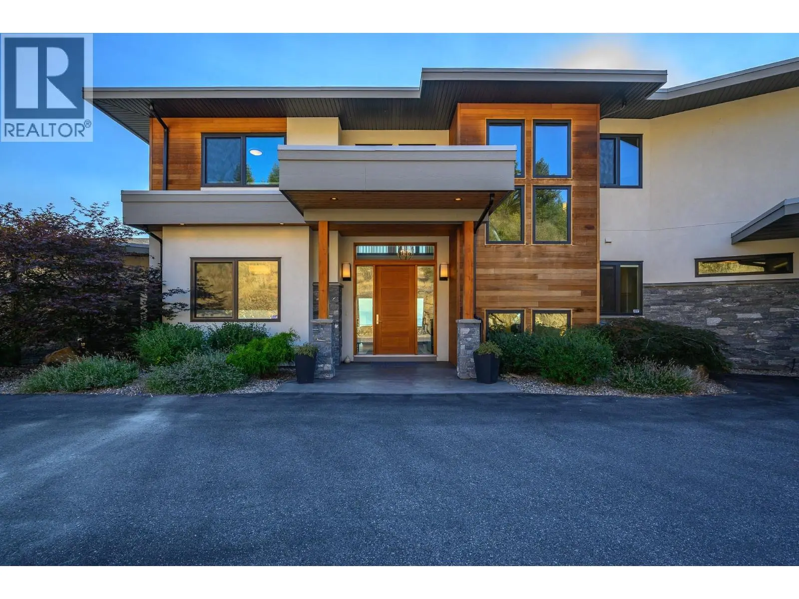 195 Ravine Drive. Coldstream, British Columbia