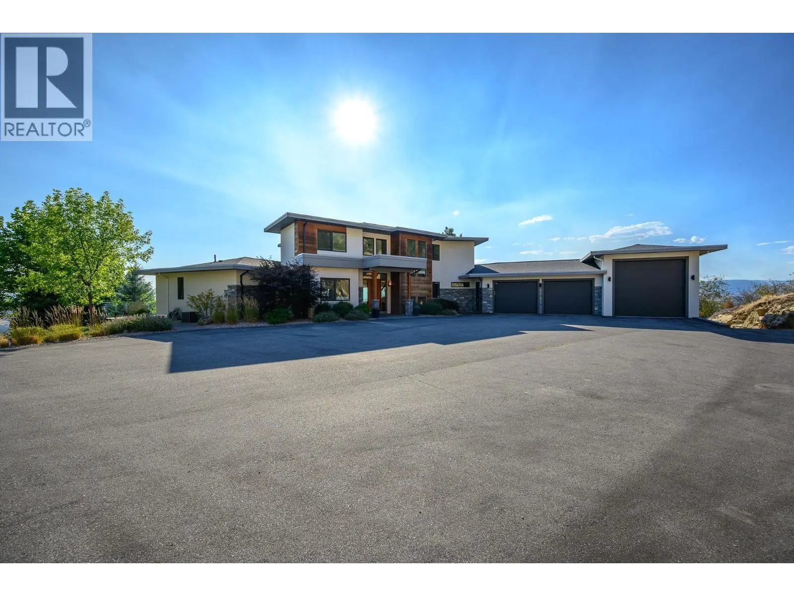 195 Ravine Drive. Coldstream, British Columbia