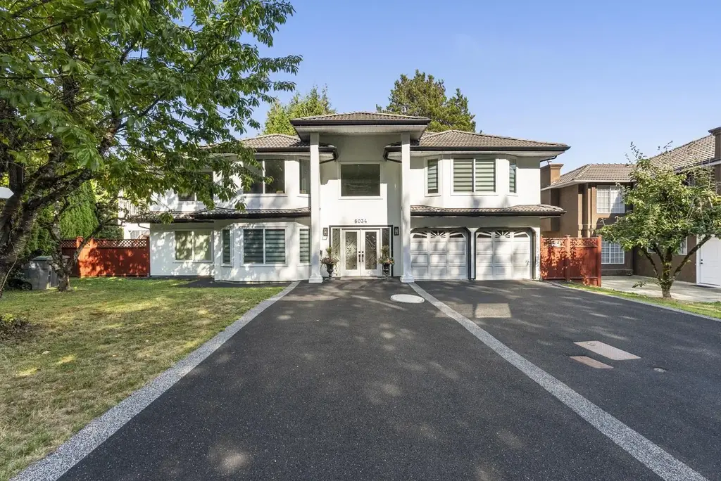 8034 166 Street, Surrey