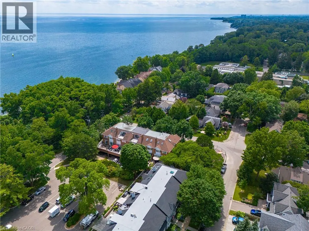 23 Chisholm Street, Oakville