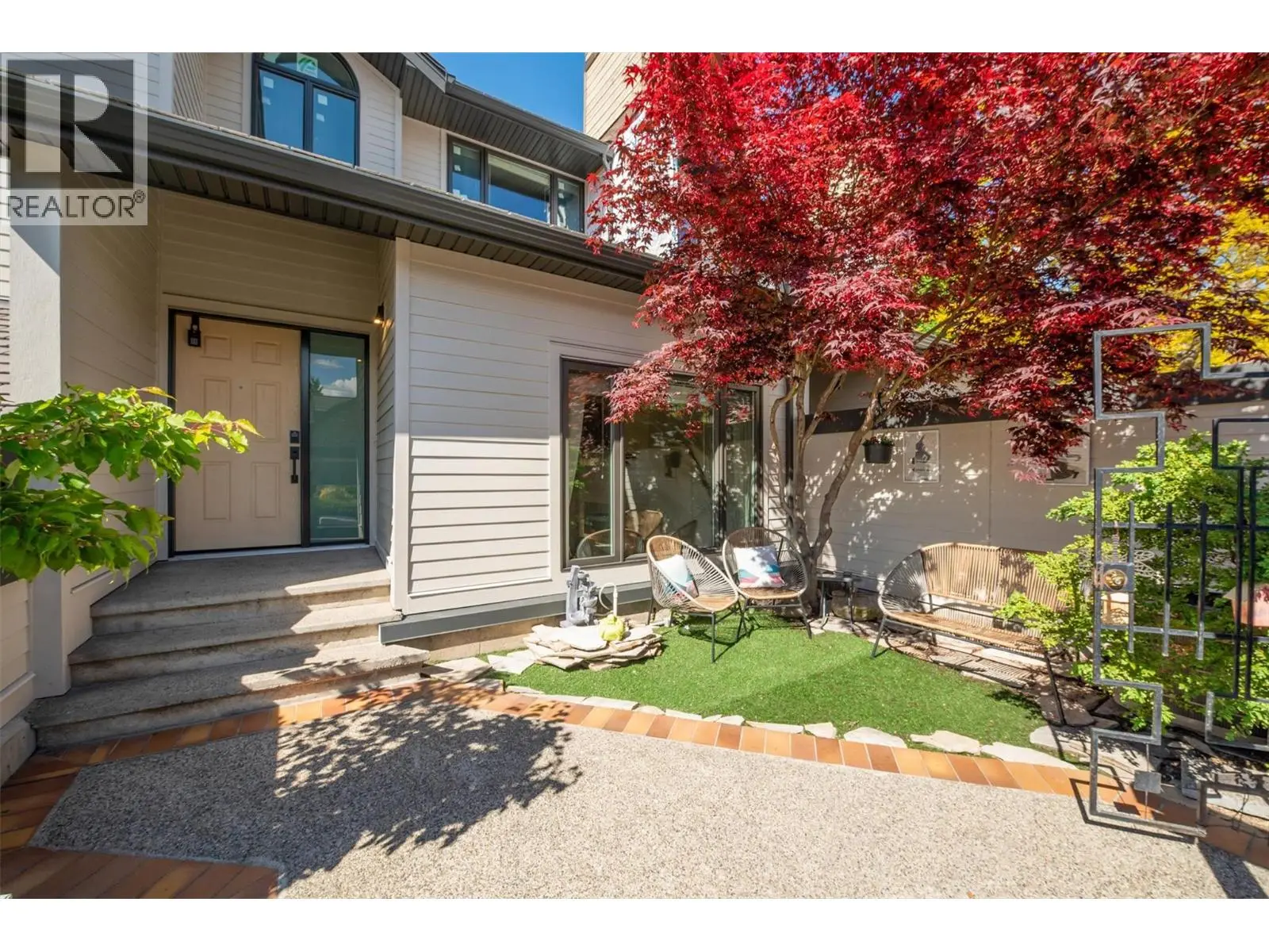 418 West Avenue. Kelowna, British Columbia