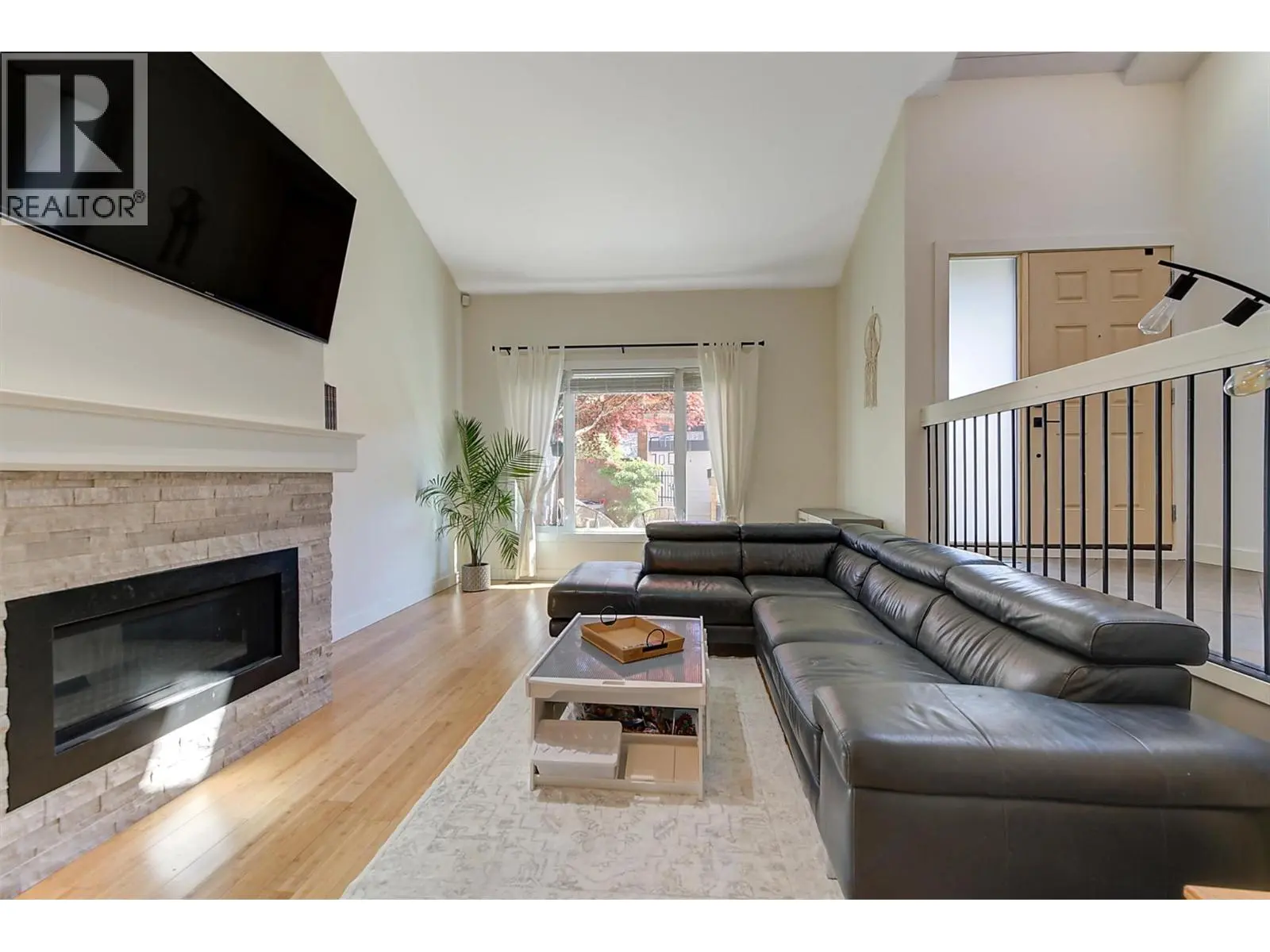 418 West Avenue. Kelowna, British Columbia