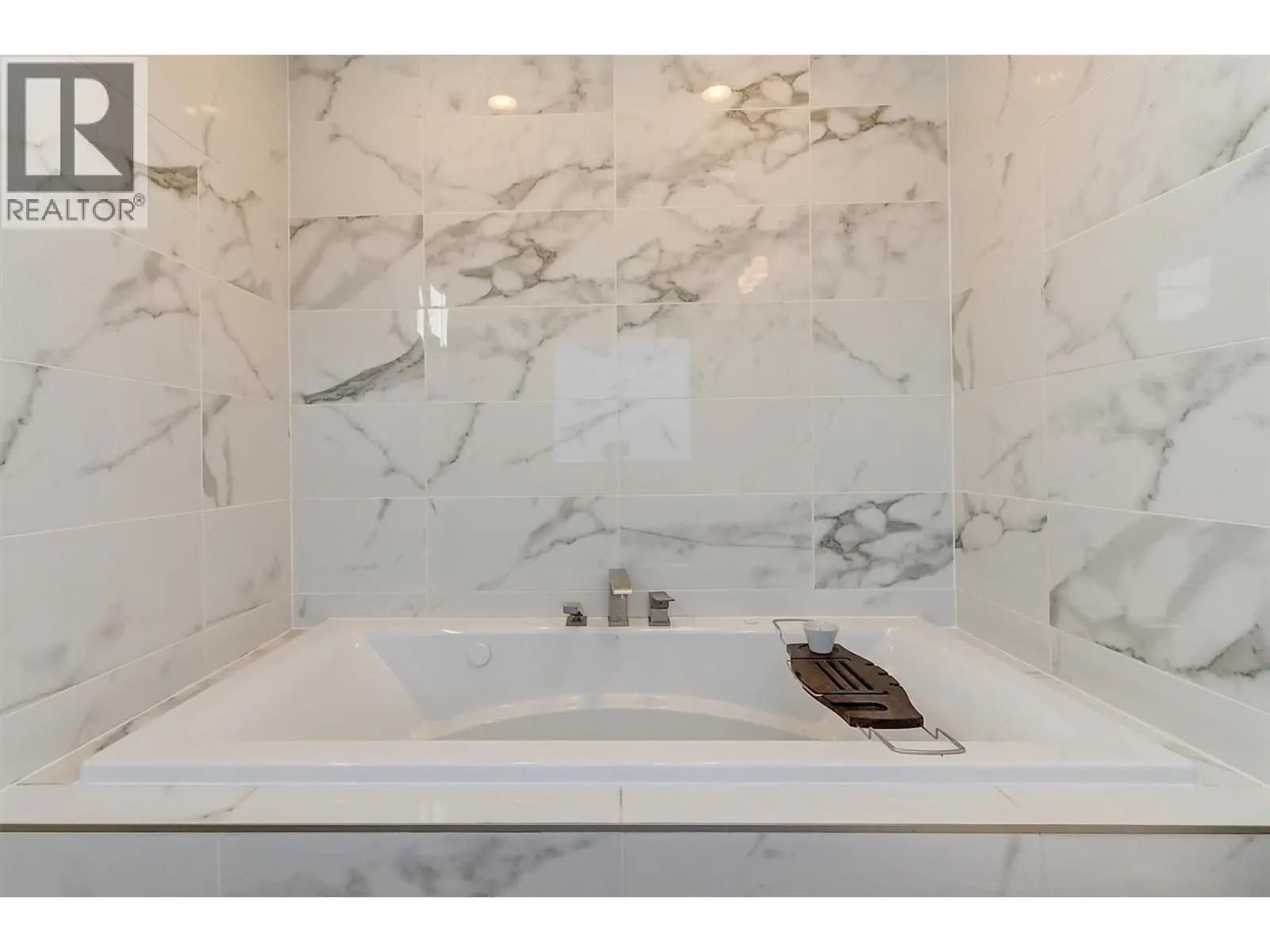 418 West Avenue. Kelowna, British Columbia