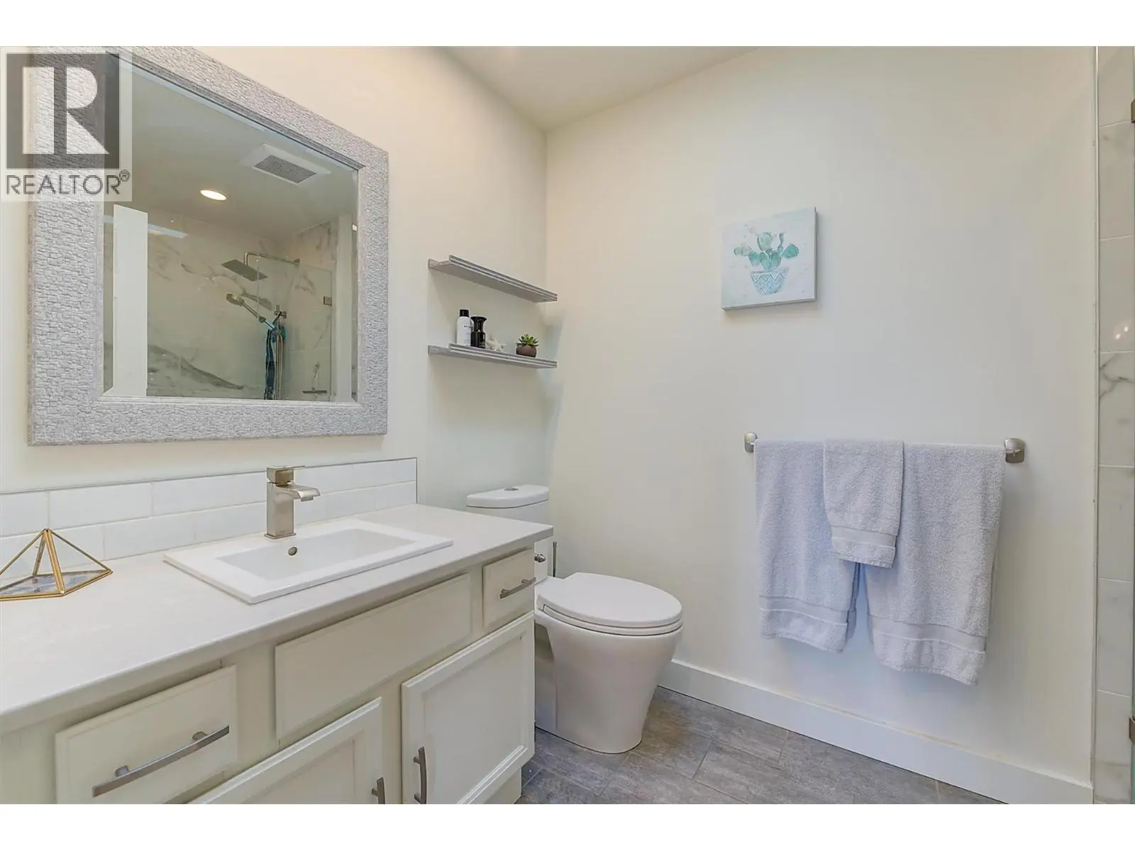 418 West Avenue. Kelowna, British Columbia
