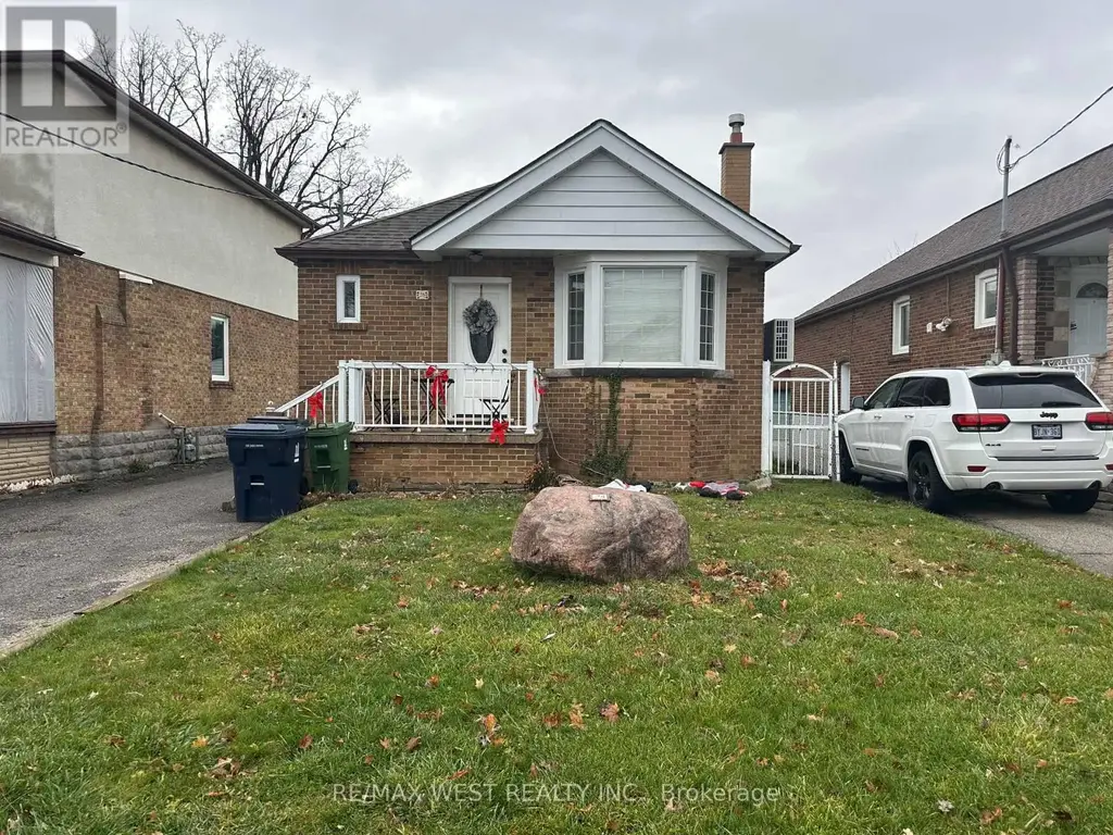Lower - 28 Snider Avenue, Toronto (Briar Hill-Belgravia)