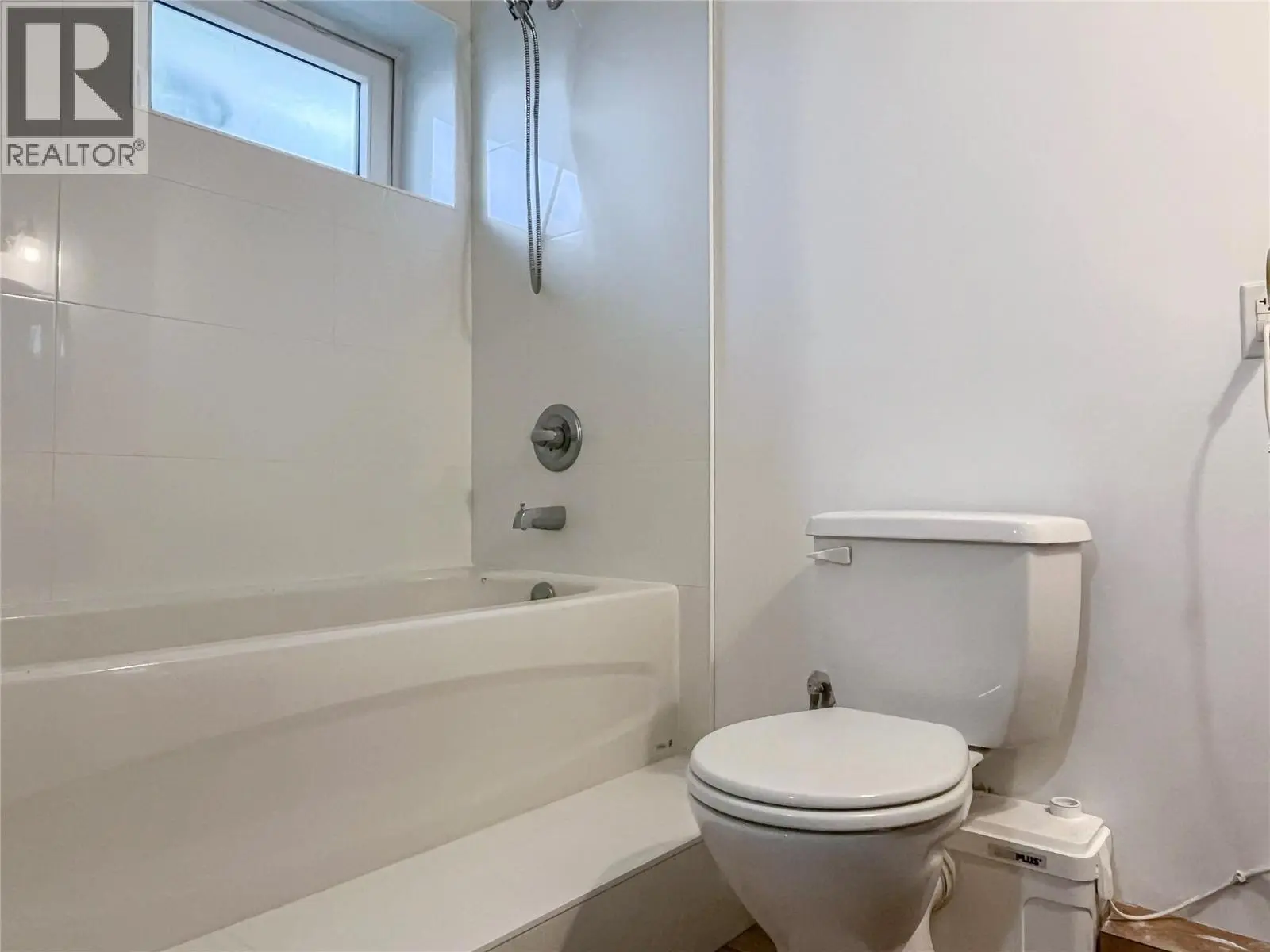 220 Prior Road S Unit# 3. Kelowna, British Columbia