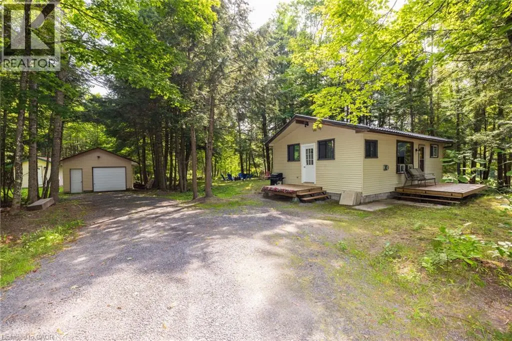 69 North Drive, Huntsville