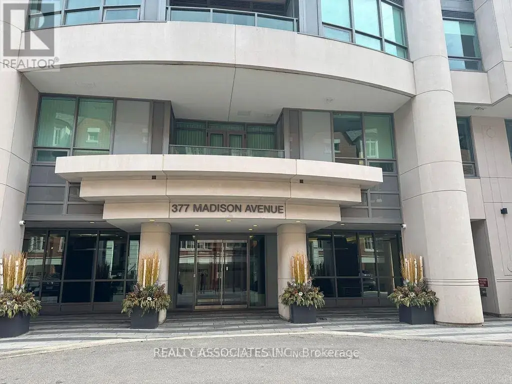 510 - 377 Madison Avenue, Toronto (Casa Loma)