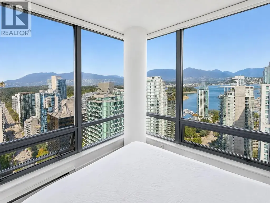2902 1288 W Georgia Street, Vancouver