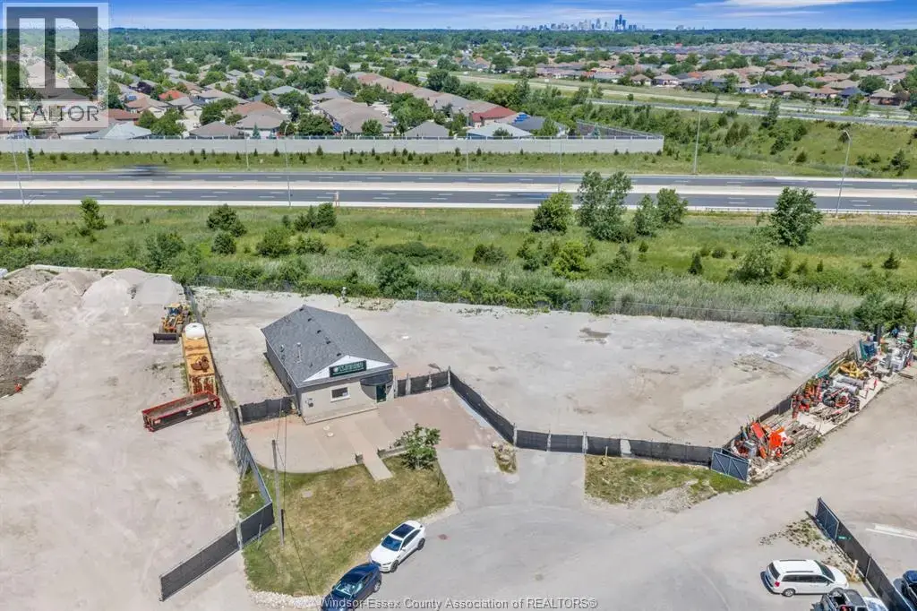 5145 Dumouchelle Street, Tecumseh