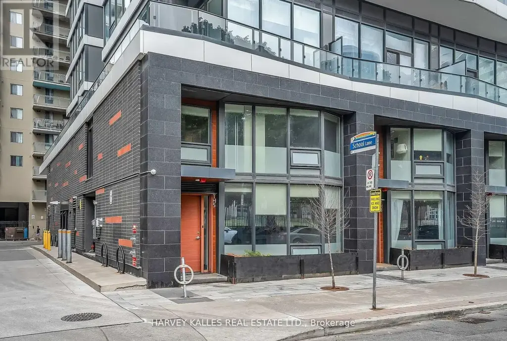 Th5 - 85 Wood Street, Toronto (Church-Yonge Corridor)