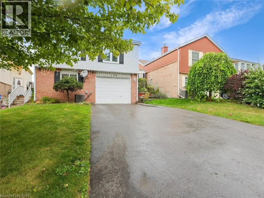 128 Macatee Place, Cambridge
